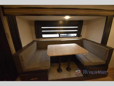 2022 Forest River RV Cherokee Grey Wolf photo 6