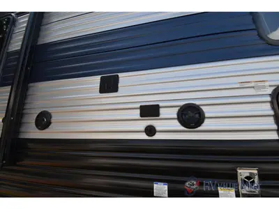 2022 Forest River RV Cherokee Grey Wolf photo 28