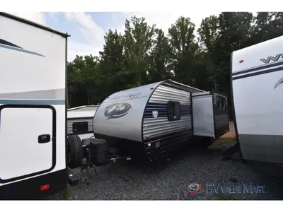 2022 Forest River RV Cherokee Grey Wolf photo 2