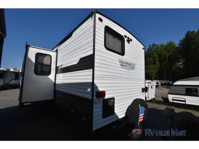 2020 Forest River RV Wildwood photo 3