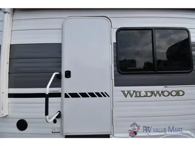 2026 Forest River RV Wildwood photo 3