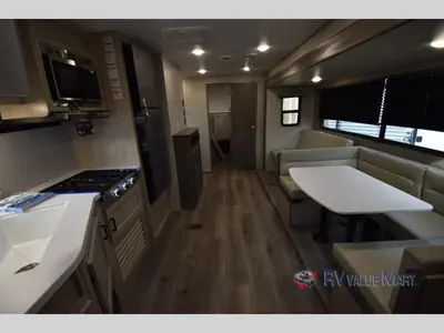 2026 Coachmen RV Catalina Summit Series 8 photo 19