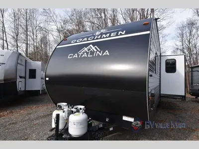 2026 Coachmen RV Catalina Summit Series 8 photo 2