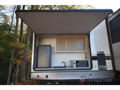 2025 Forest River RV Wildwood Heritage Glen photo 39
