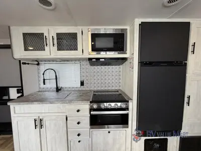 2022 Shasta RVs Shasta photo 13