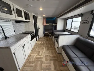 2022 Shasta RVs Shasta photo 9