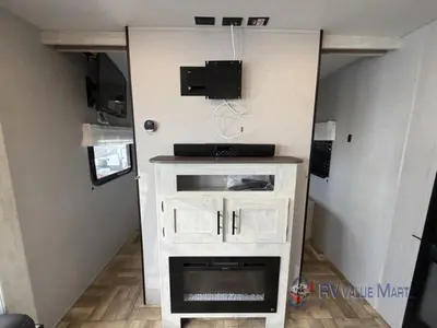 2022 Shasta RVs Shasta photo 10