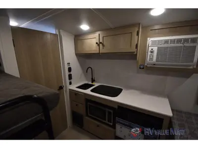 2026 Forest River RV Flagstaff E-Pro photo 18