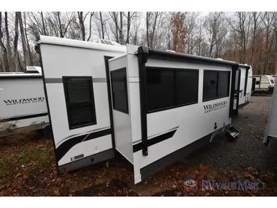 2026 Forest River RV Wildwood Heritage Glen photo 4