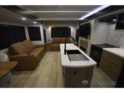 2026 Forest River RV Wildwood Heritage Glen photo 7