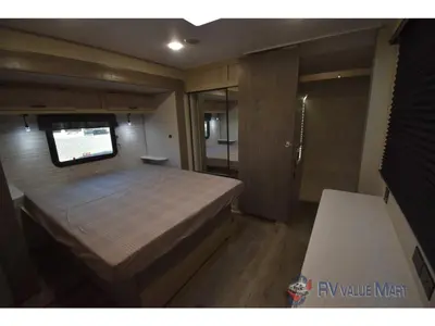 2026 Coachmen RV Catalina Legacy Edition photo 27