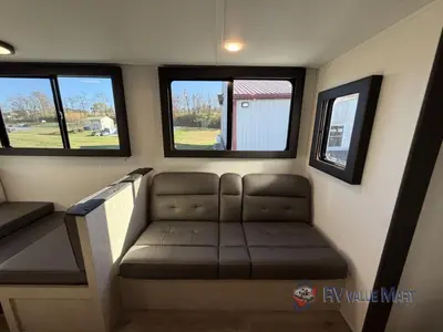 2026 Shasta RVs i-5 Edition photo 10