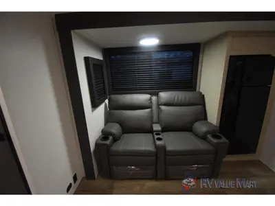 2026 Shasta RVs i-5 Edition photo 8