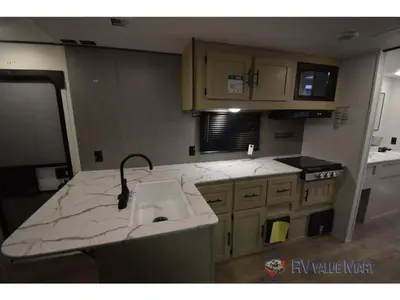2026 Shasta RVs i-5 Edition photo 12