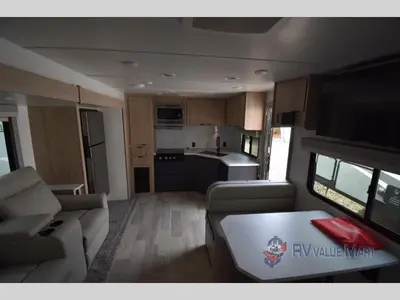 2023 Winnebago Minnie photo 9