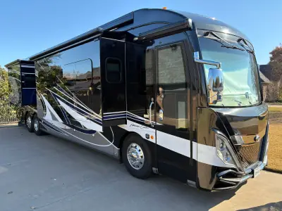 Used 2020 American Dream 42V