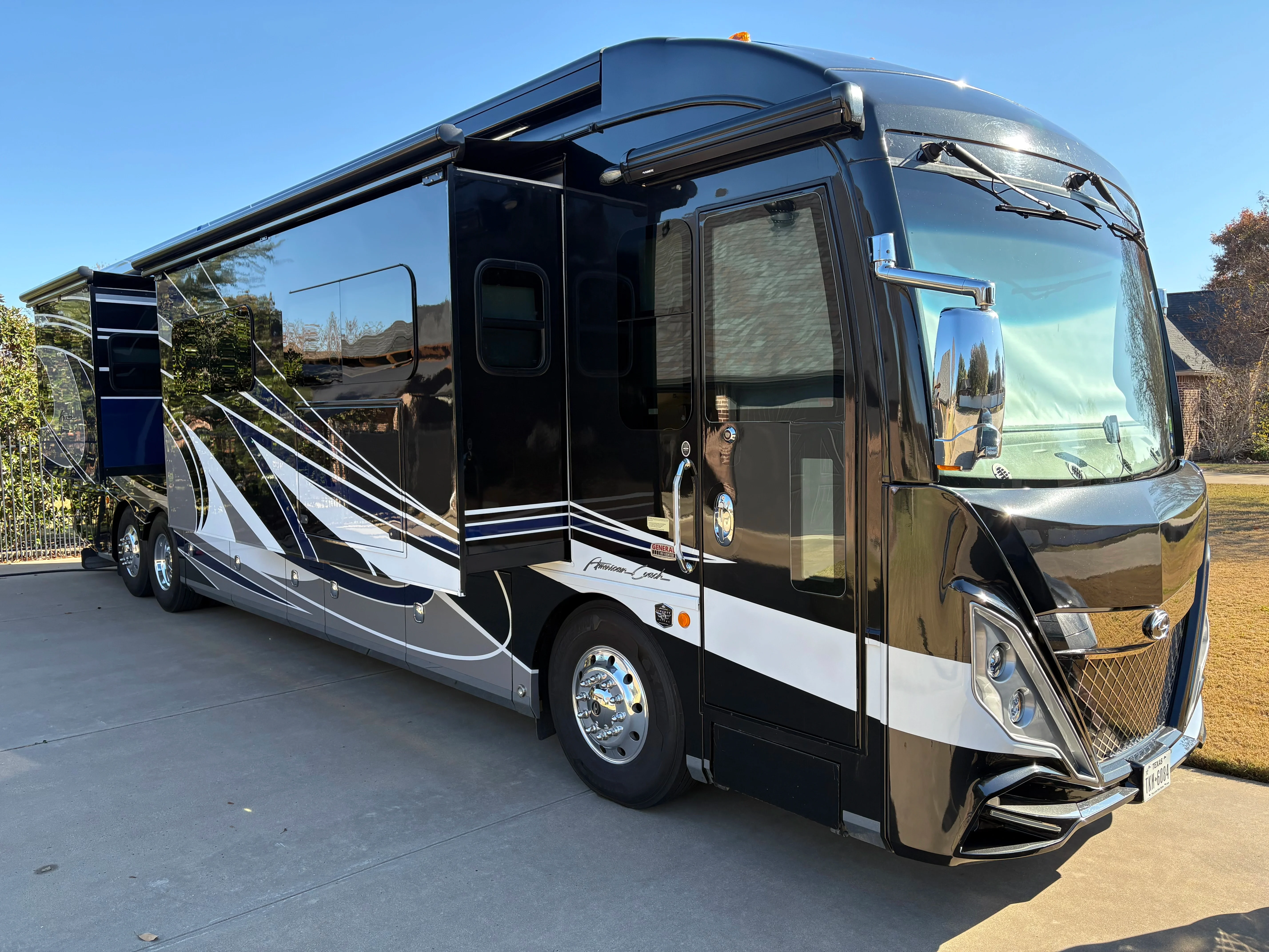 2020 AMERICAN DREAM 42V exterior