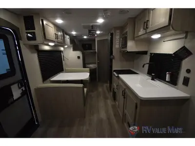 2026 Coachmen RV Catalina Summit Series 8 photo 20