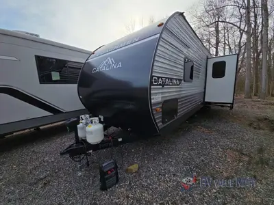 2026 Coachmen RV Catalina Summit Series 8 photo 4