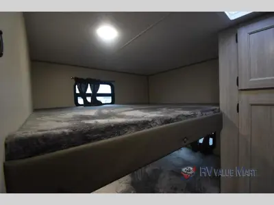 2026 Coachmen RV Catalina Legacy Edition photo 29