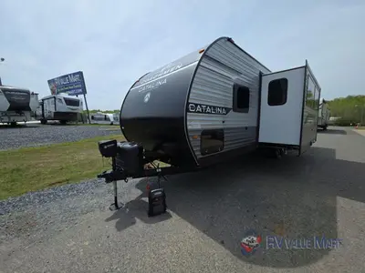 2026 Coachmen RV Catalina Legacy Edition photo 4