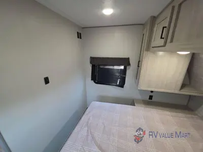 2026 Coachmen RV Catalina Legacy Edition photo 28