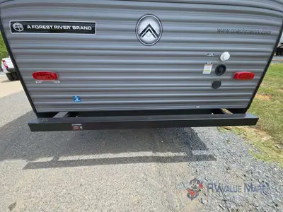 2026 Coachmen RV Catalina Legacy Edition photo 17
