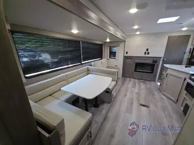 2026 Coachmen RV Catalina Legacy Edition photo 23