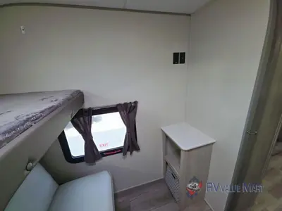 2026 Coachmen RV Catalina Legacy Edition photo 33