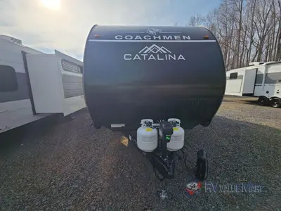 2026 Coachmen RV Catalina Summit Series 8 photo 3