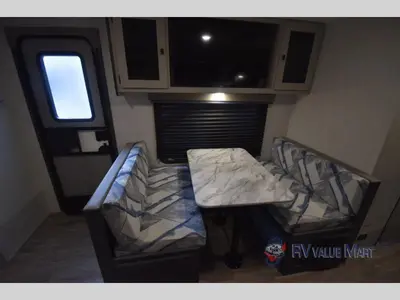 2024 Coachmen RV Apex Ultra-Lite photo 8