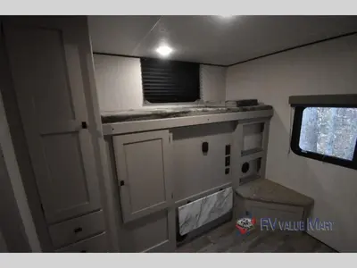 2024 Coachmen RV Apex Ultra-Lite photo 26