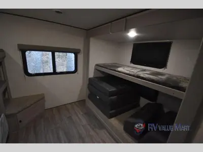 2024 Coachmen RV Apex Ultra-Lite photo 25