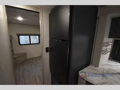 2024 Coachmen RV Apex Ultra-Lite photo 13