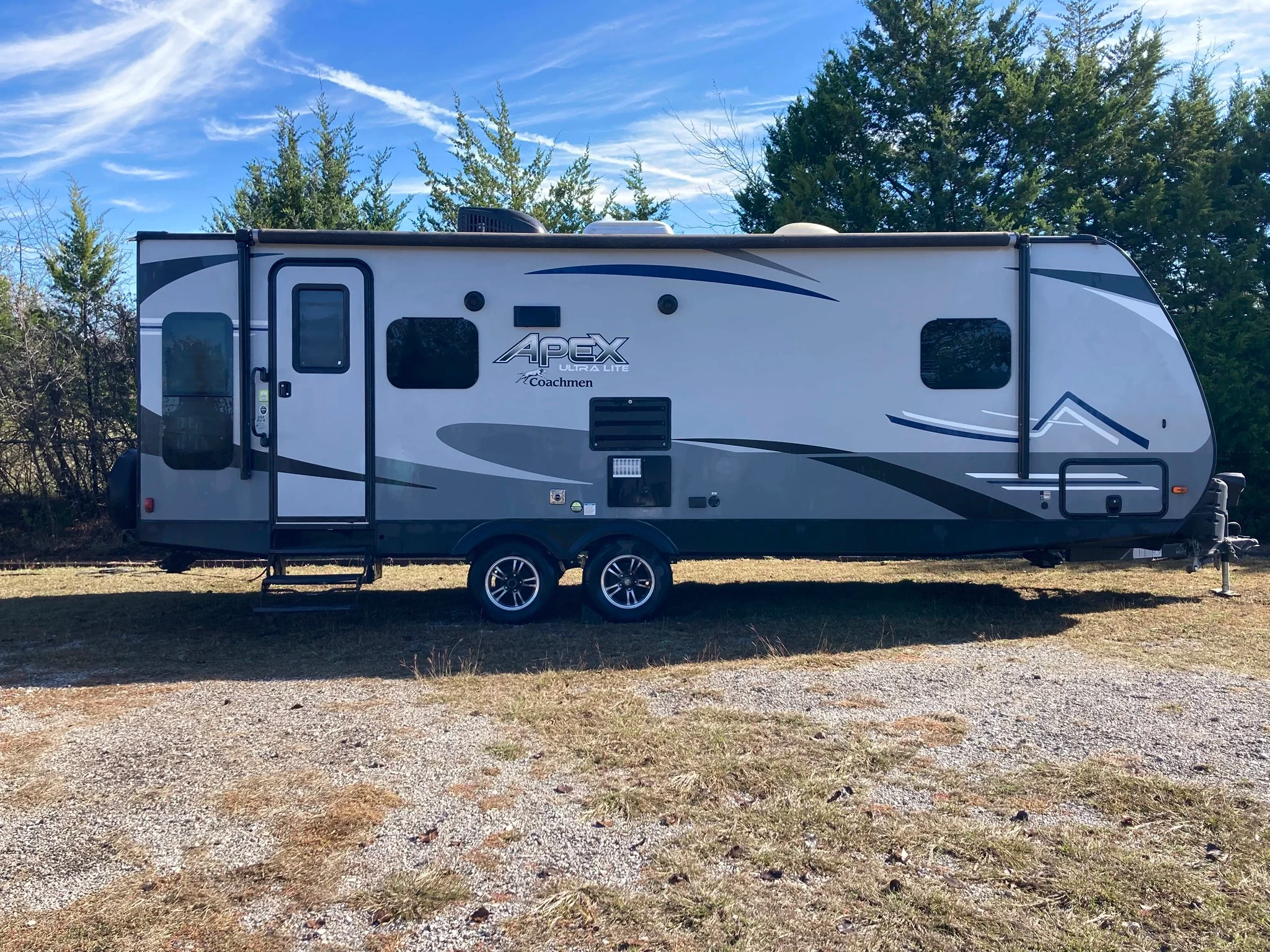 2020 COACHMEN APEX exterior