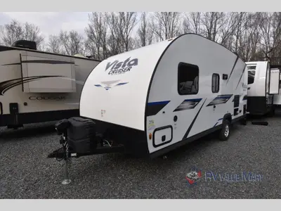 2023 Gulf Stream RV Vista Cruiser photo 2