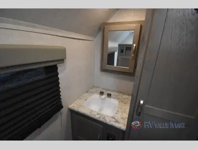 2023 Gulf Stream RV Vista Cruiser photo 23