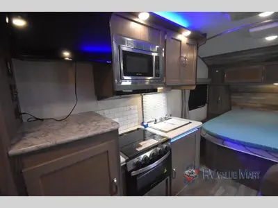 2023 Gulf Stream RV Vista Cruiser photo 18