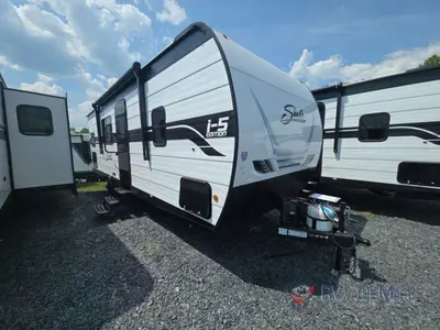 2026 Shasta RVs i-5 Edition photo 2