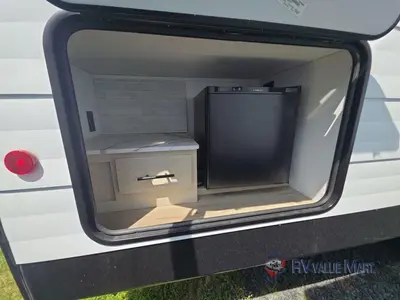 2026 Shasta RVs i-5 Edition photo 11
