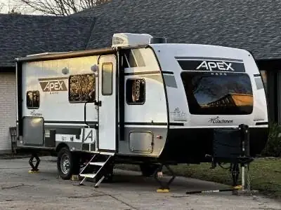 Used 2020 Coachmen Apex Nano 208BHS
