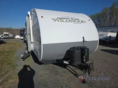 New 2026 Forest River RV Wildwood X-Lite 273QBXL