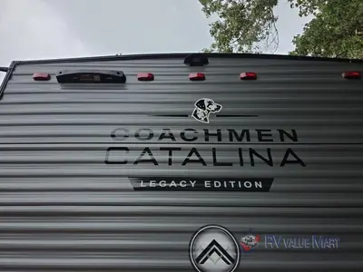 2026 Coachmen RV Catalina Legacy Edition photo 13
