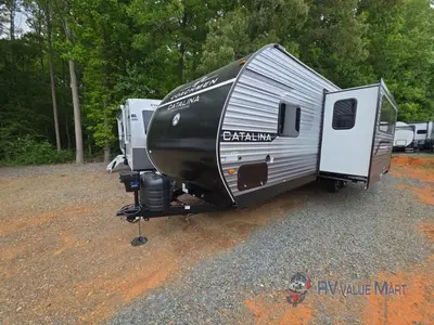 2026 Coachmen RV Catalina Legacy Edition photo 4