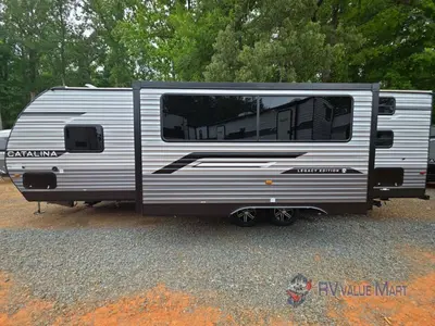 2026 Coachmen RV Catalina Legacy Edition photo 5