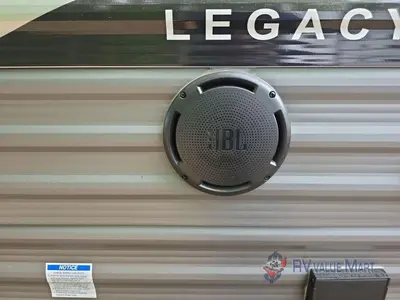 2026 Coachmen RV Catalina Legacy Edition photo 21