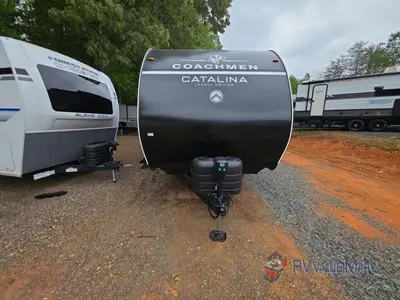 2026 Coachmen RV Catalina Legacy Edition photo 3