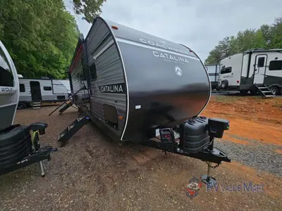2026 Coachmen RV Catalina Legacy Edition photo 2