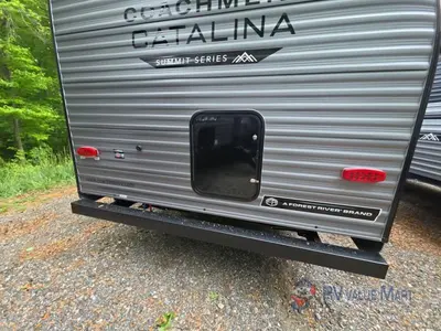 2026 Coachmen RV Catalina Summit Series 8 photo 17