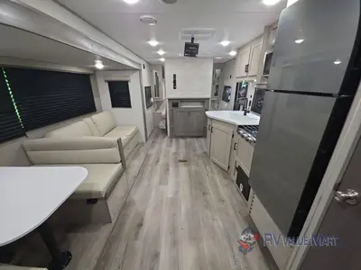 2026 Coachmen RV Catalina Summit Series 8 photo 22